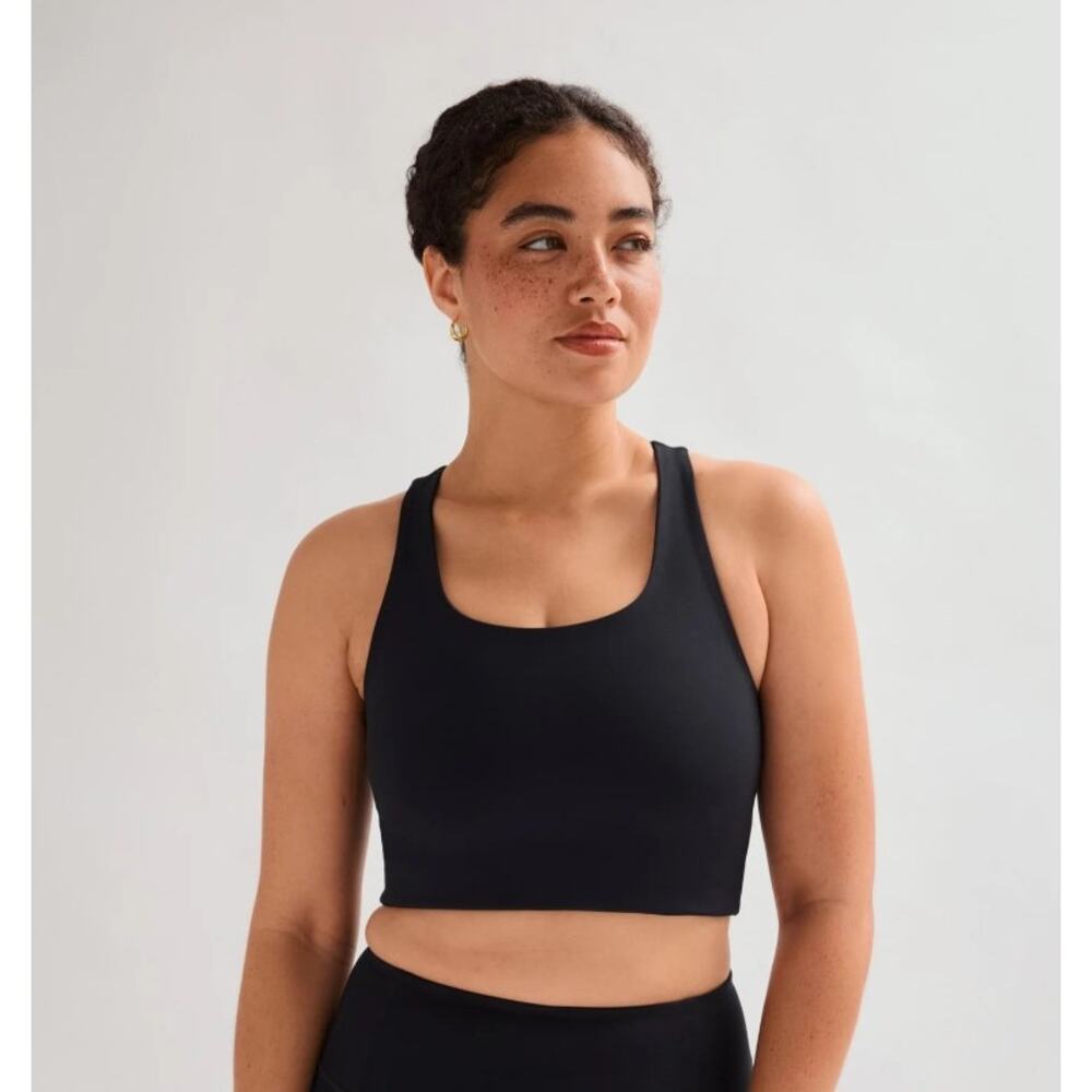 Girlfriend Collective Paloma black racerback sports bra medium